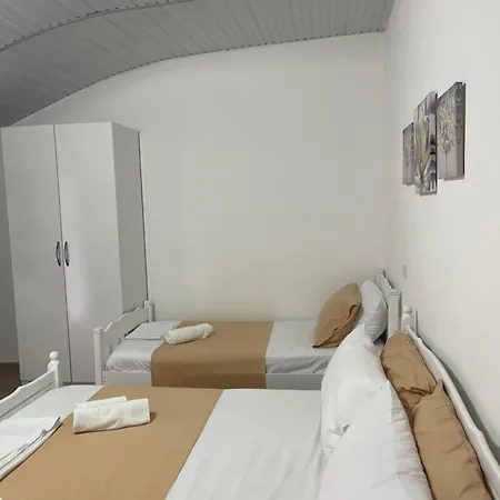 Aparthotel Vogue Golem (Tirana)