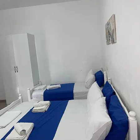 Vogue Golem (Tirana)