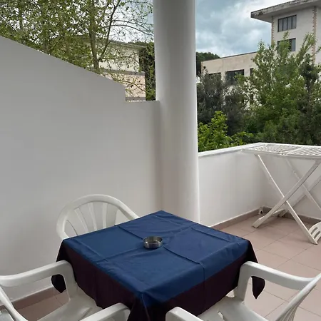 Vogue 3* Golem (Tirana)