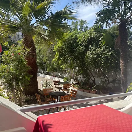 Lejlighedshotel Vogue *