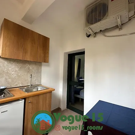 Aparthotel Vogue Golem (Tirana)