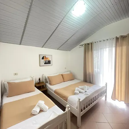 Apart-hotel Vogue Golem (Tirana)