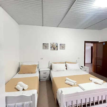 Vogue Apart-hotel Golem (Tirana)