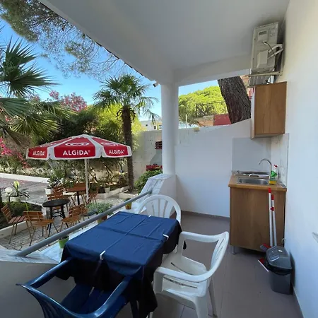 Vogue 3* Golem (Tirana)
