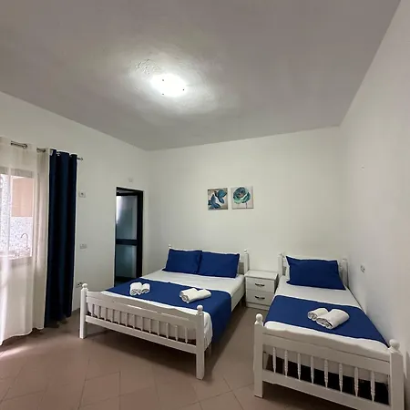 Vogue Appart hôtel Golem (Tirana)