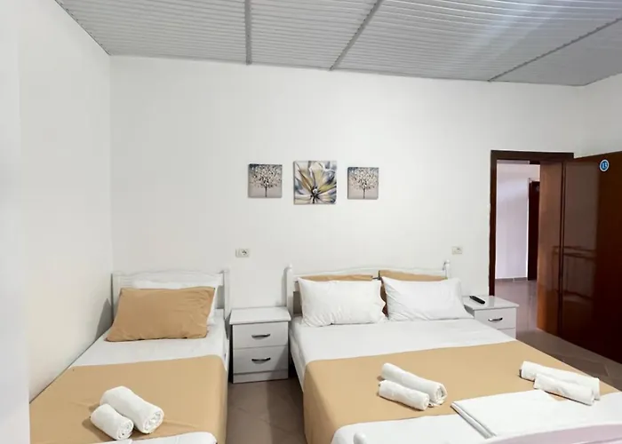 Vogue Aparthotel Golem (Tirana)